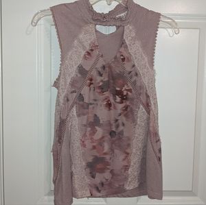 Taylor and Sage lavender blouse size small